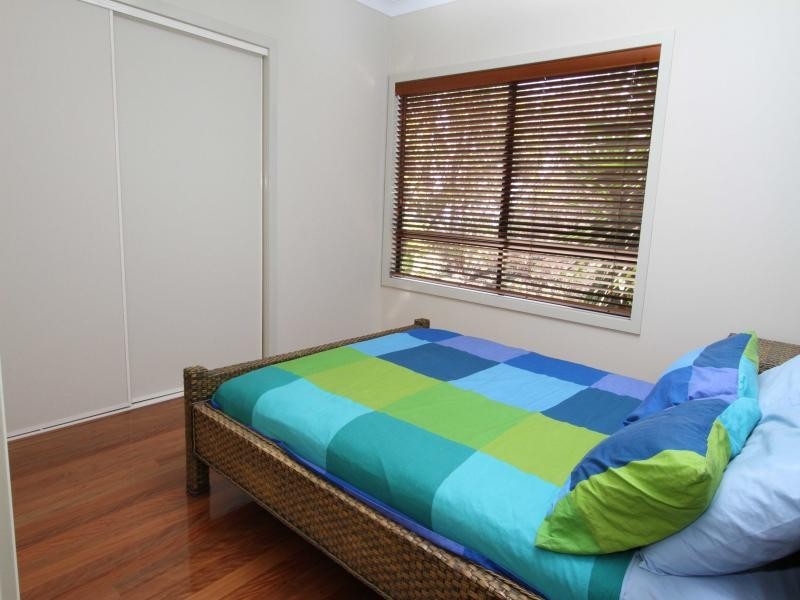 7 Merinda Cres, Point Lookout QLD 4183