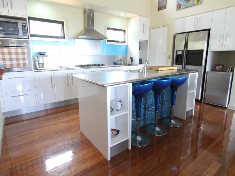 7 Merinda Cres, Point Lookout QLD 4183