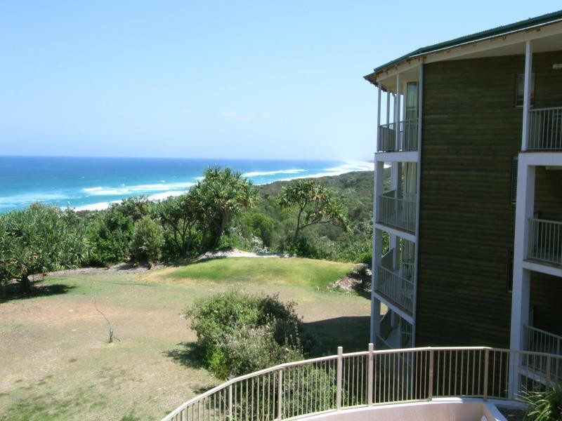 32/Whale Watch Resort Samarinda Drive, Point Lookout QLD 4183
