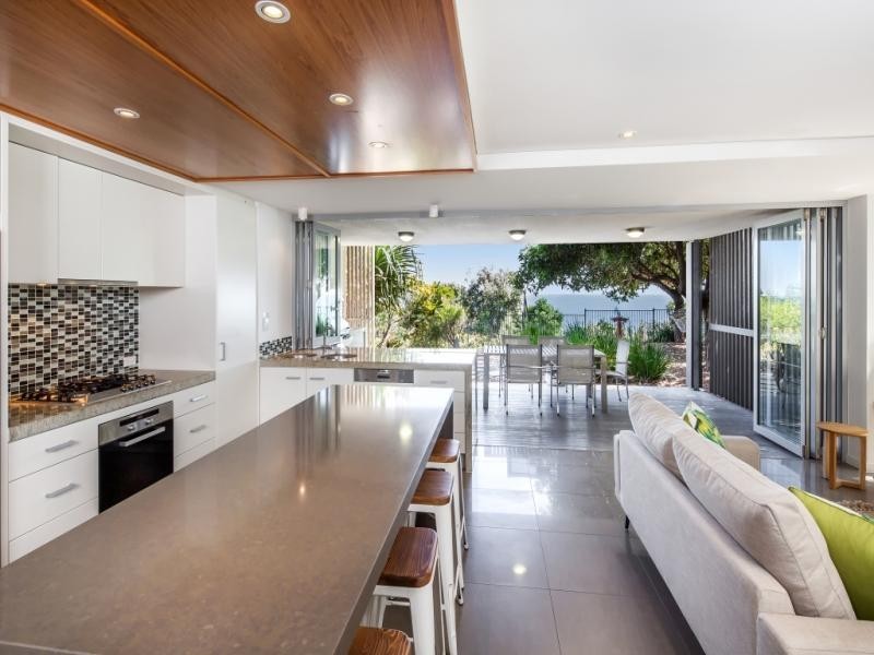 1/Waves Resort Dickson Way, Point Lookout QLD 4183