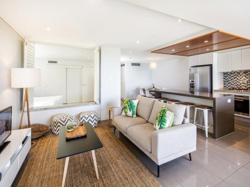 1/Waves Resort Dickson Way, Point Lookout QLD 4183