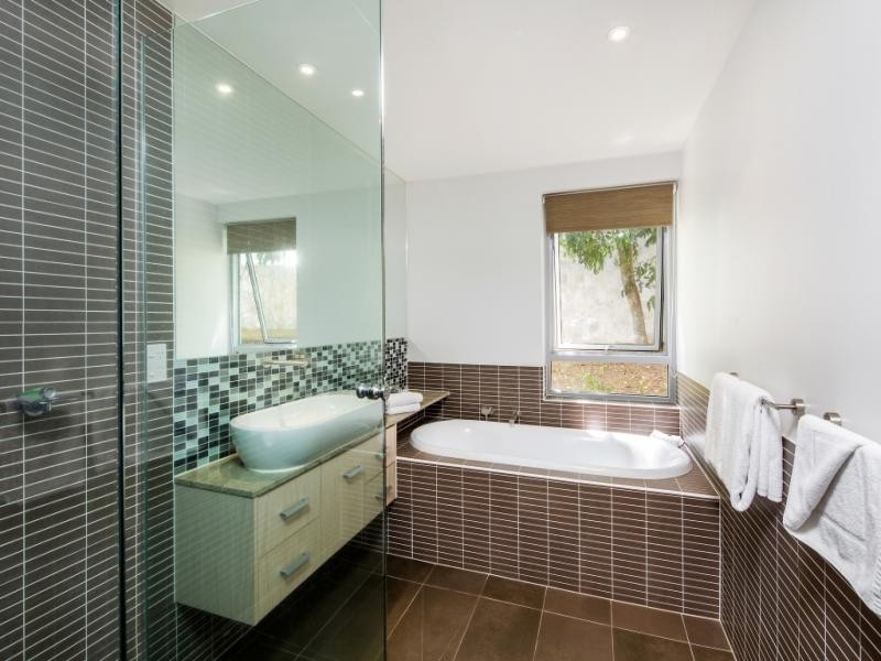 1/Waves Resort Dickson Way, Point Lookout QLD 4183