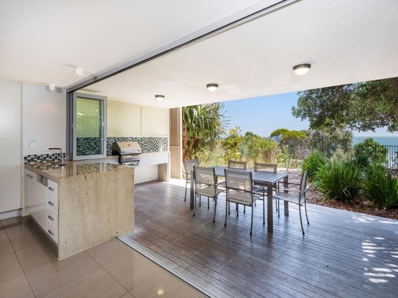 1/Waves Resort Dickson Way, Point Lookout QLD 4183