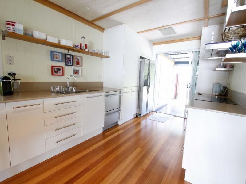 46 Gonzales, Amity Point QLD 4183