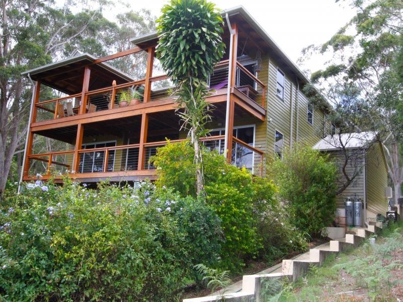 53 Rainbow Crescent, Dunwich QLD 4183