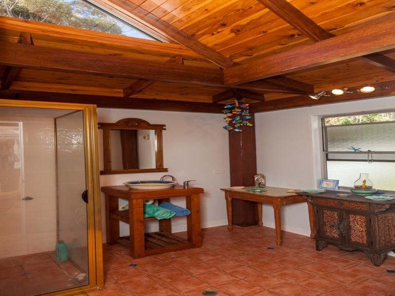 53 Rainbow Crescent, Dunwich QLD 4183