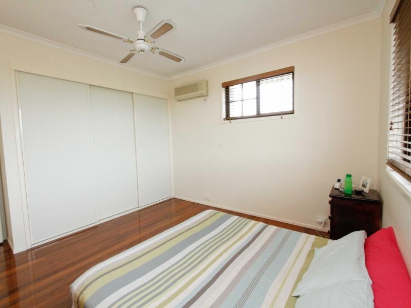 9 Mallon Street, Dunwich QLD 4183