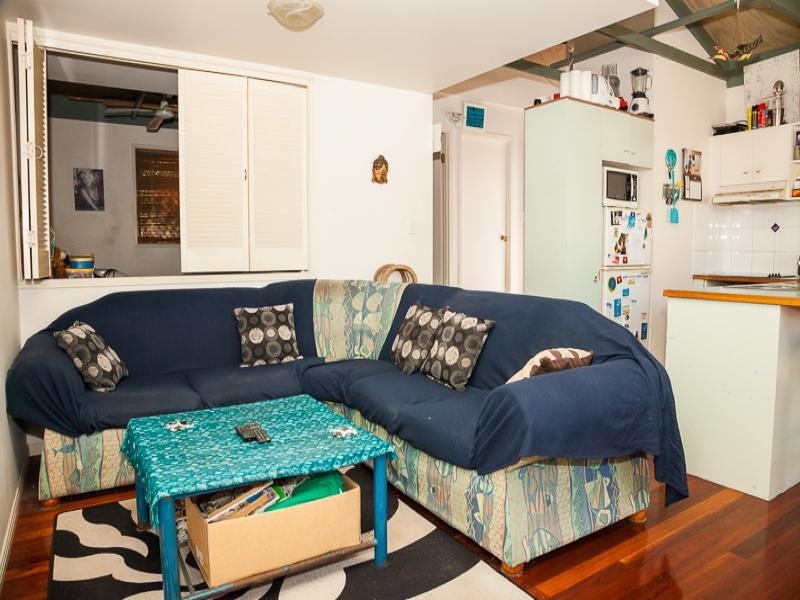 7 /Pt Lookout Beach Resort Kennedy Dr, Point Lookout QLD 4183