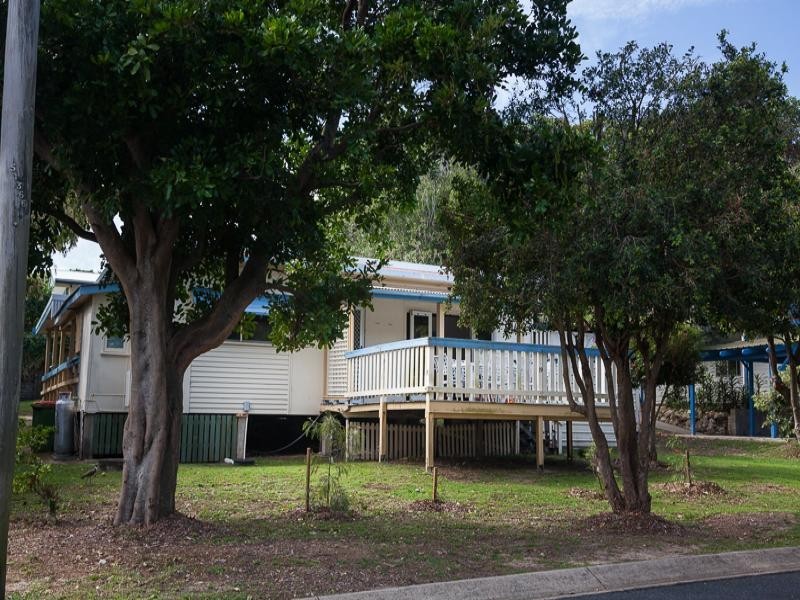 19 Bambara St, Point Lookout QLD 4183