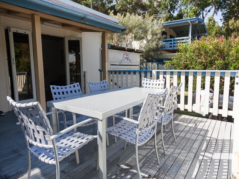 19 Bambara St, Point Lookout QLD 4183