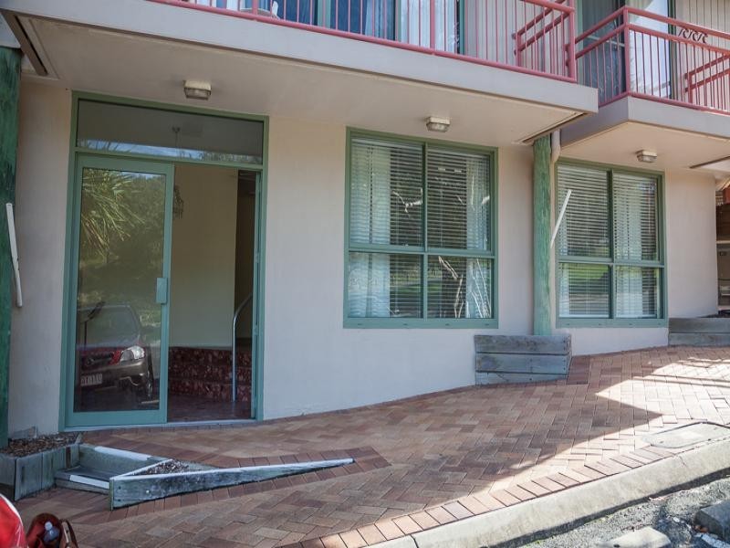 Shop 4/4-10 Kennedy Dr, Point Lookout QLD 4183