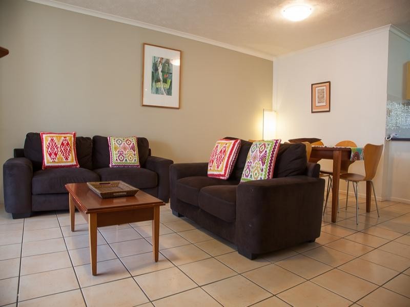 30 Whale Watch Resort/ Samarinda Drive, Point Lookout QLD 4183