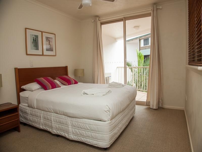 30 Whale Watch Resort/ Samarinda Drive, Point Lookout QLD 4183