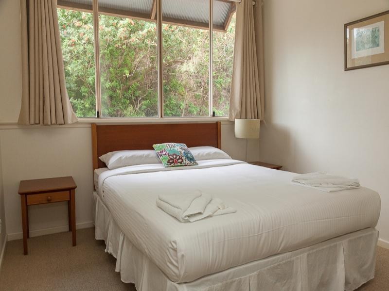 30 Whale Watch Resort/ Samarinda Drive, Point Lookout QLD 4183