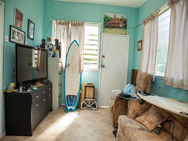 93 Mooloomba Rd, Point Lookout QLD 4183