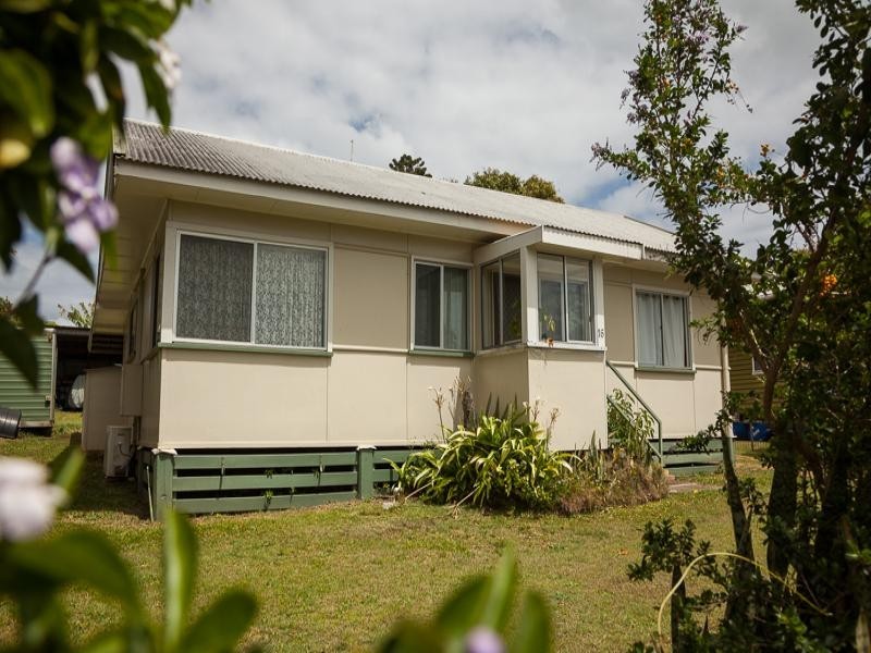 16 Finnegan St, Dunwich QLD 4183