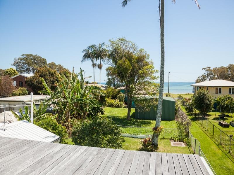 28 Petrie Street, Dunwich QLD 4183