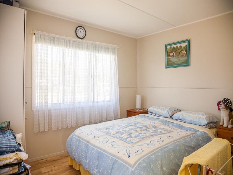 28 Petrie Street, Dunwich QLD 4183