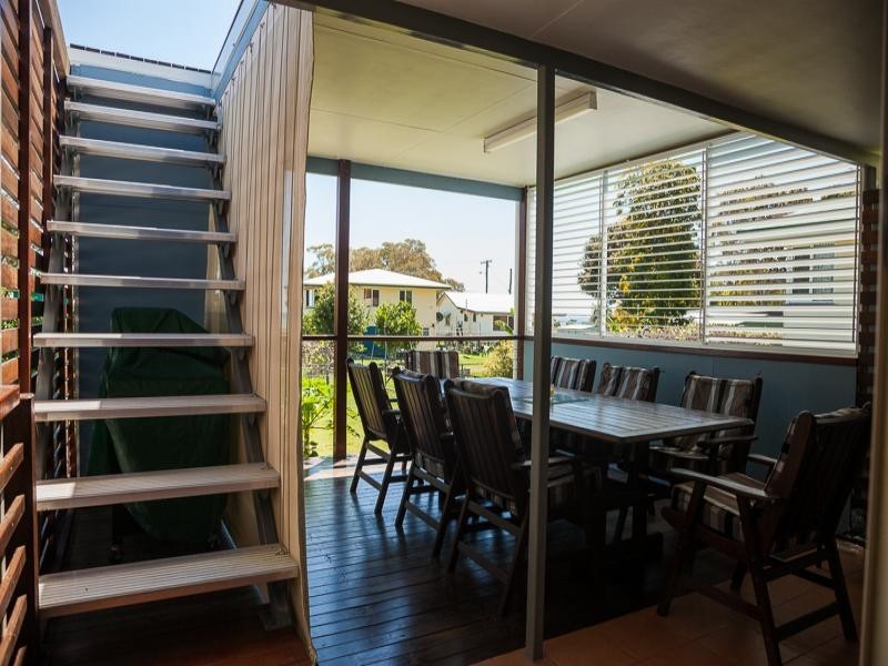 28 Petrie Street, Dunwich QLD 4183