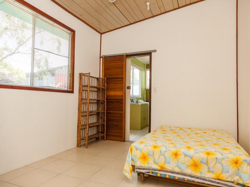 6 Oxley Parade, Dunwich QLD 4183