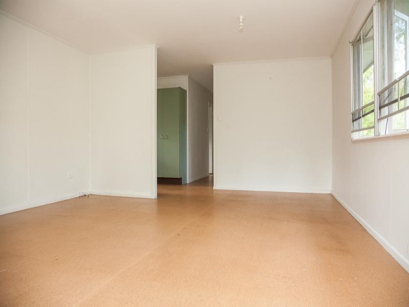 14 Barton St, Dunwich QLD 4183