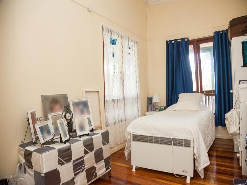 30 Booran St, Point Lookout QLD 4183