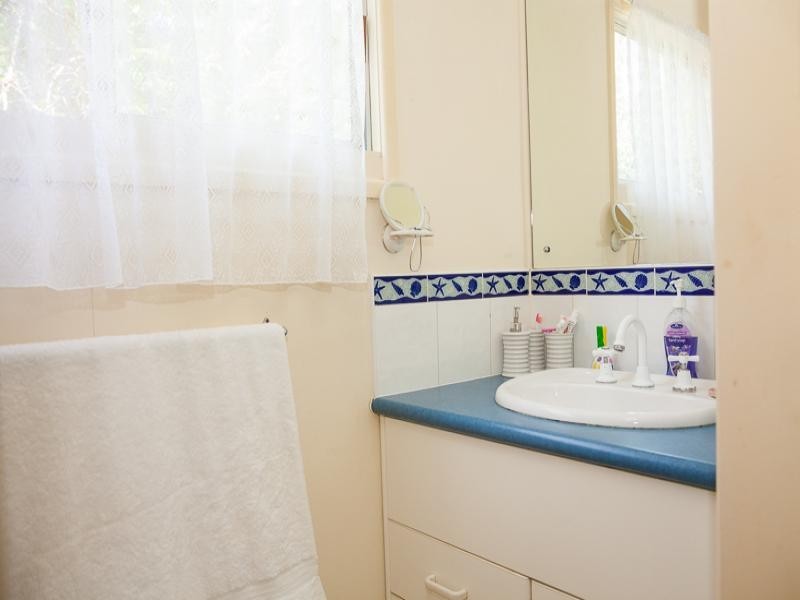 30 Booran St, Point Lookout QLD 4183