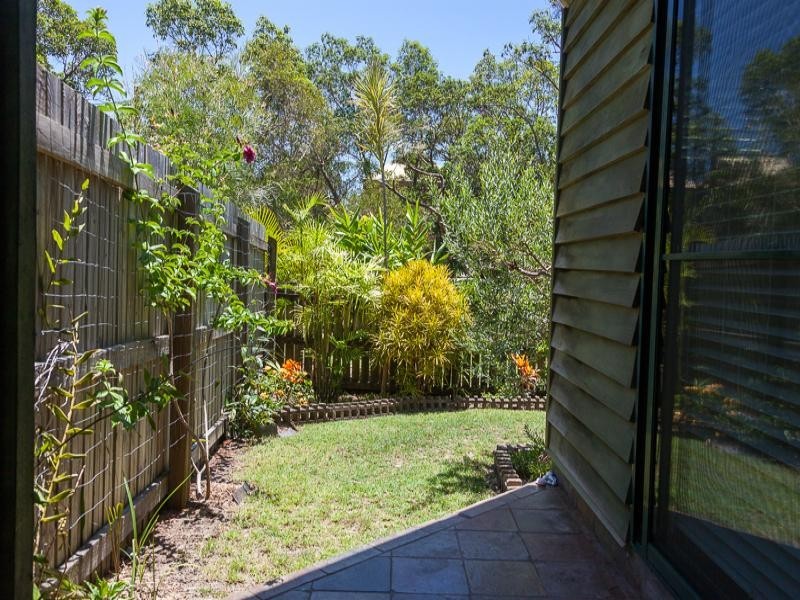 2/109 Dickson Way, Point Lookout QLD 4183