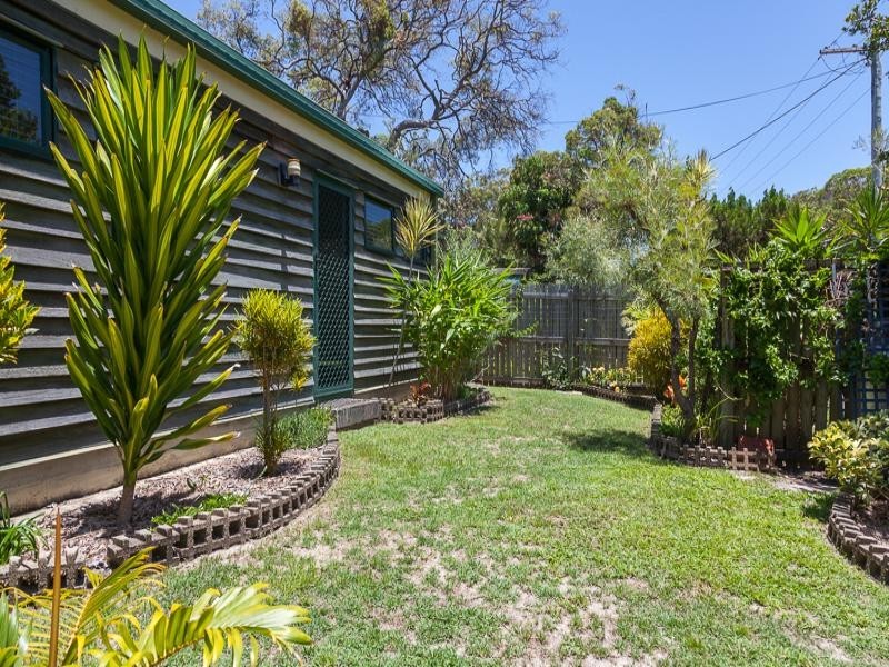 2/109 Dickson Way, Point Lookout QLD 4183
