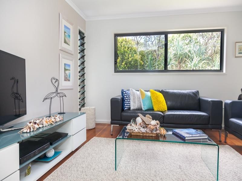 36 George Nothling Drive, Point Lookout QLD 4183