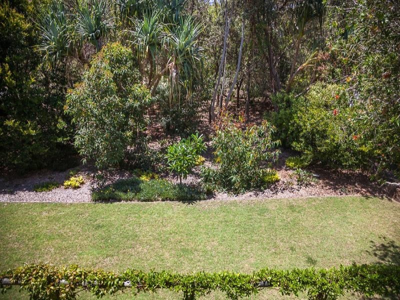 36 George Nothling Drive, Point Lookout QLD 4183