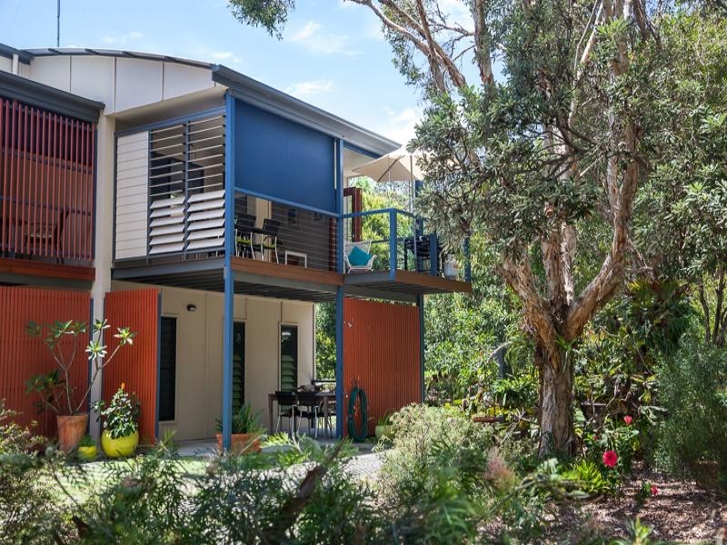 36 George Nothling Drive, Point Lookout QLD 4183