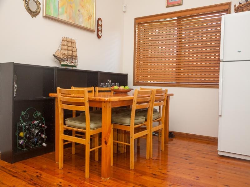 1/8 Llewellyn St, Amity QLD 4183