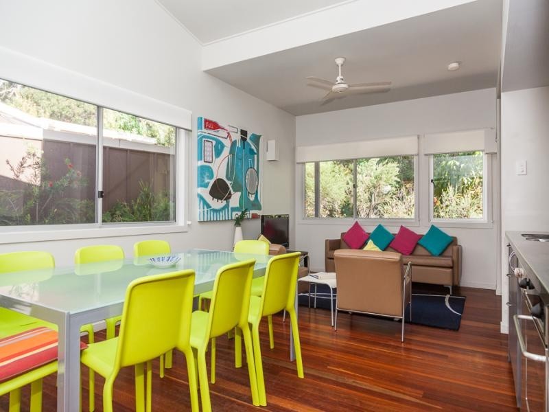 49 Dickson Way, Point Lookout QLD 4183