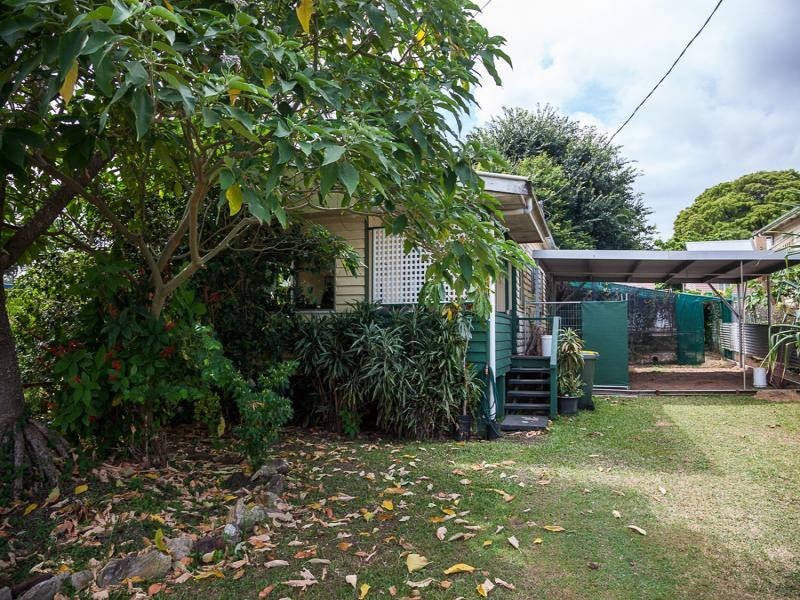 20 Bingle Rd, Dunwich QLD 4183