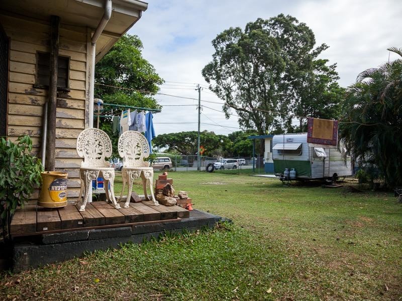 20 Bingle Rd, Dunwich QLD 4183