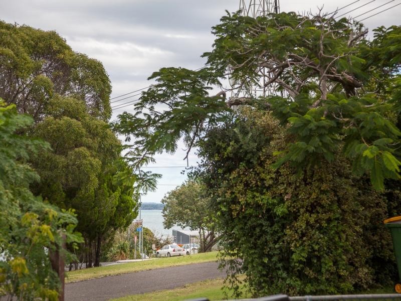 11 Mallon, Dunwich QLD 4183