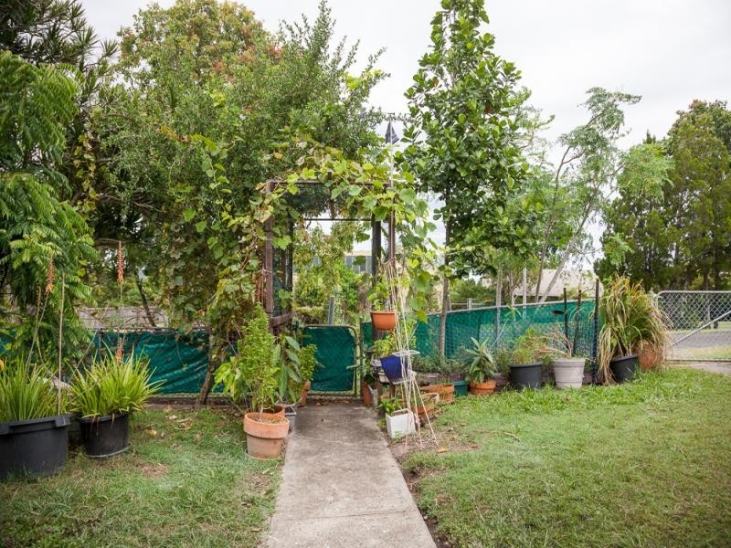 11 Mallon, Dunwich QLD 4183