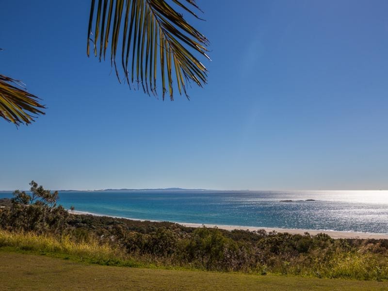 25/21-25 Cumming Parade, Point Lookout QLD 4183