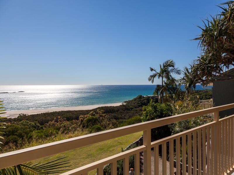 25/21-25 Cumming Parade, Point Lookout QLD 4183
