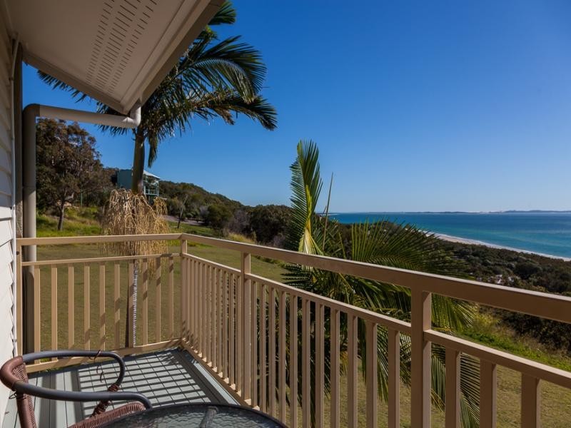 25/21-25 Cumming Parade, Point Lookout QLD 4183