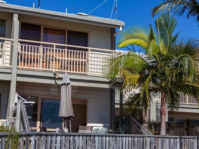 25/21-25 Cumming Parade, Point Lookout QLD 4183