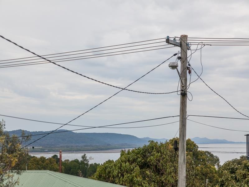 3 GUY CRESCENT, Dunwich QLD 4183