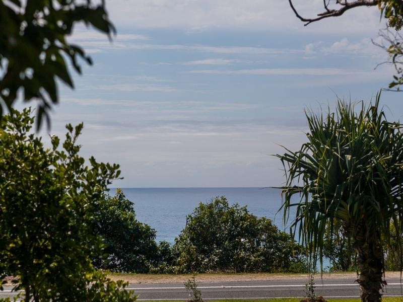 22 Midjimberry St, Point Lookout QLD 4183
