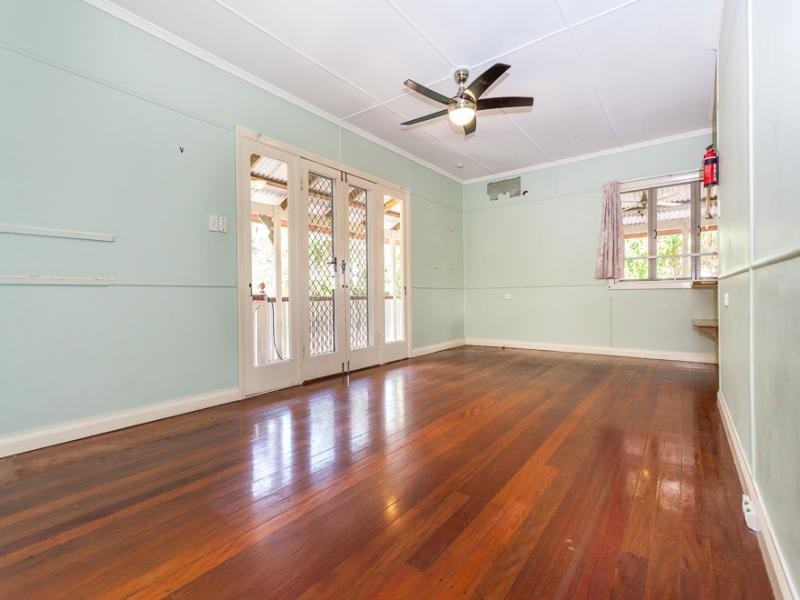 39 Rainbow Crescent, Dunwich QLD 4183