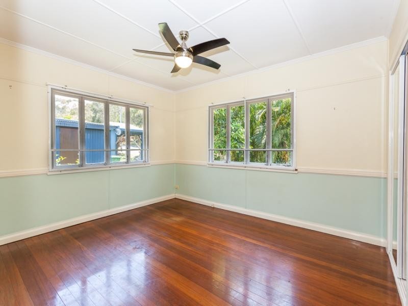 39 Rainbow Crescent, Dunwich QLD 4183