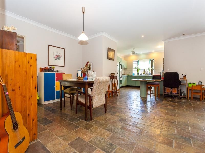 124 Tramican Street, Point Lookout QLD 4183