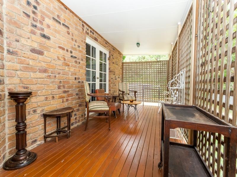 124 Tramican Street, Point Lookout QLD 4183