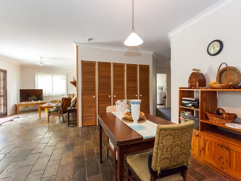 124 Tramican Street, Point Lookout QLD 4183