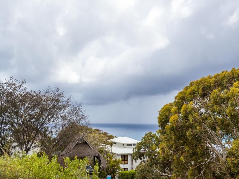 2/20 CUMMING PARADE, Point Lookout QLD 4183